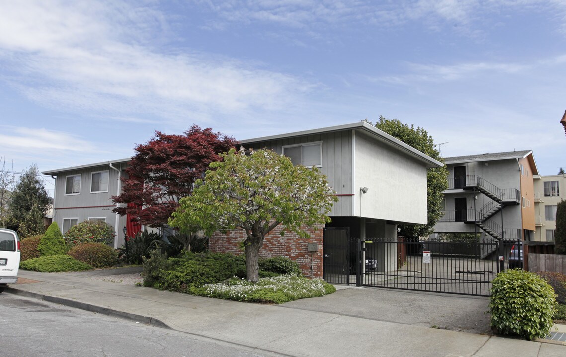 Juana Court in San Leandro, CA - Foto de edificio