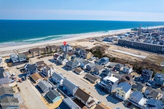 36 Dune Terrace in Seaside Heights, NJ - Building Photo - Building Photo