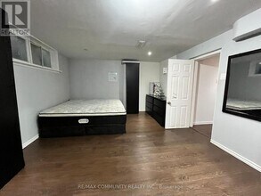 65 Blakemanor Blvd in Toronto, ON - Building Photo - Building Photo