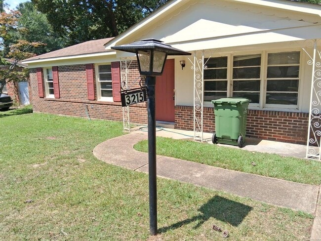 property at 3215 Fairfax Rd