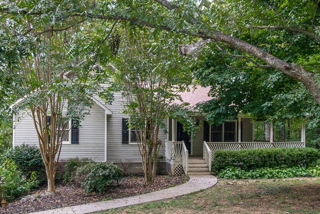 18 Black Water Dr in White, GA - Building Photo - Building Photo