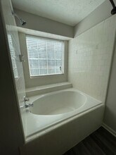 1975 Corners Cir in Lithonia, GA - Building Photo - Building Photo