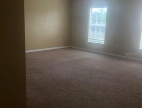 563 Pemberton Ave in Deltona, FL - Building Photo - Building Photo