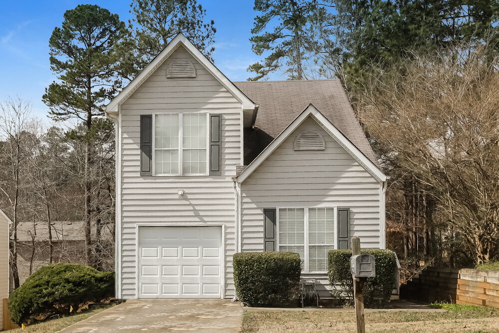 809 Ashley Ln in Stone Mountain, GA - Building Photo