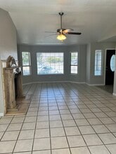 1731 Third St in Lincoln, CA - Building Photo - Building Photo