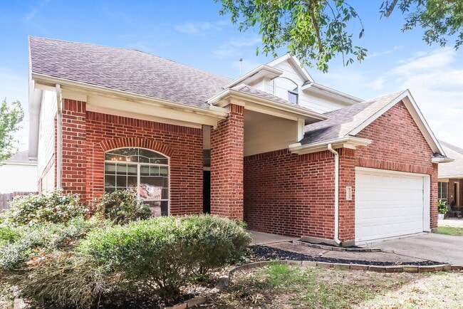 10007 Barr Lake Dr in Houston, TX - Foto de edificio - Building Photo