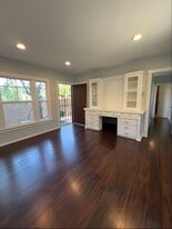 4569 Eagle Rock Blvd in Los Angeles, CA - Building Photo