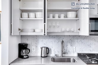 704 Spring St in Seattle, WA - Building Photo - Building Photo