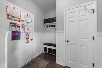 9282 Weigela Ct in Plain City, OH - Building Photo - Building Photo