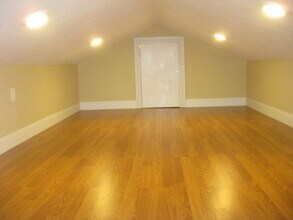 1806 S Lake Shore Ave in Springfield, MO - Building Photo - Building Photo