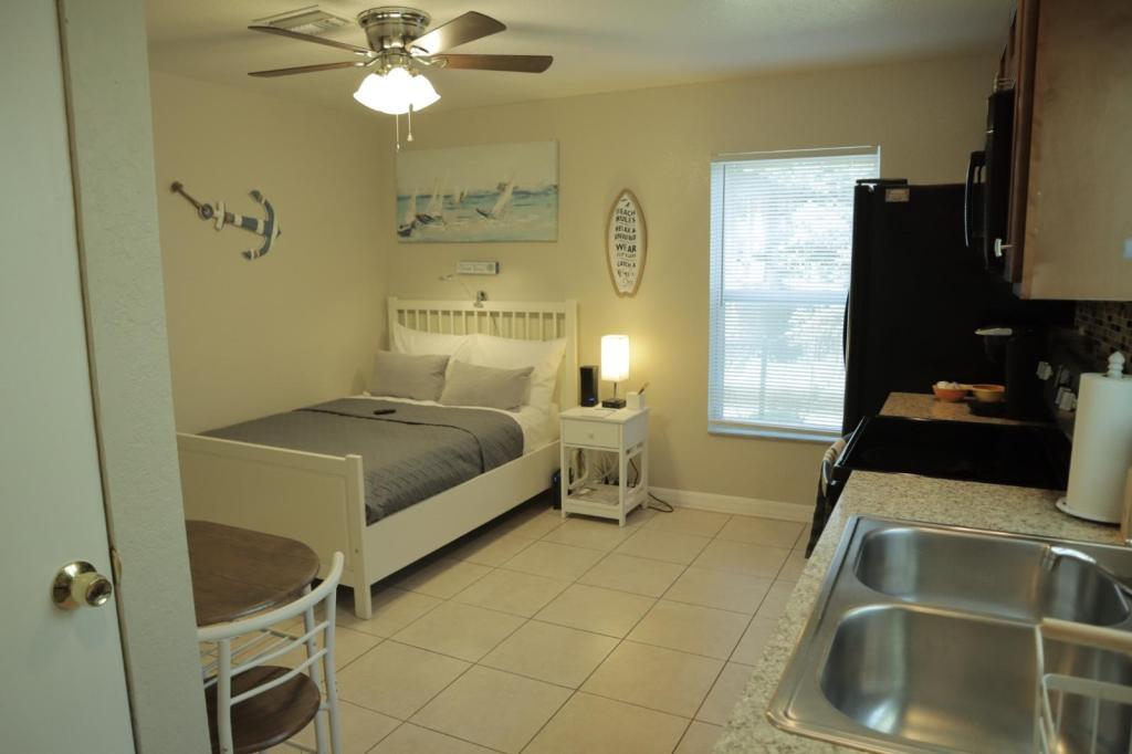 807 Adams St in Lakeland, FL - Building Photo
