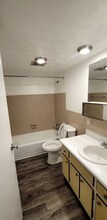 Spacious 2 bedroom 2 bath apartments in Ha in Dayton, OH - Building Photo - Building Photo