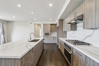 45058 Fremont Blvd in Fremont, CA - Building Photo - Building Photo