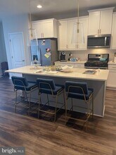 2530 Lanham Hill Cir in Glenarden, MD - Building Photo - Building Photo