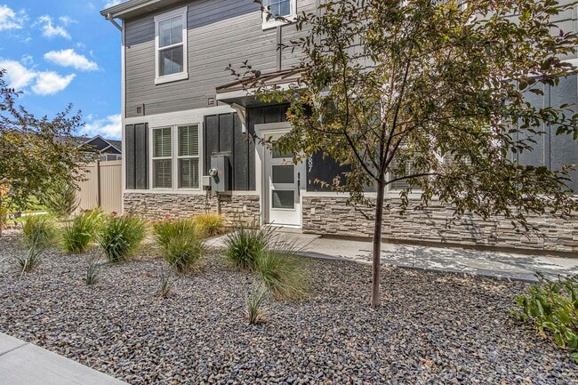 5987 S Jessenia Ln in Boise, ID - Building Photo - Building Photo