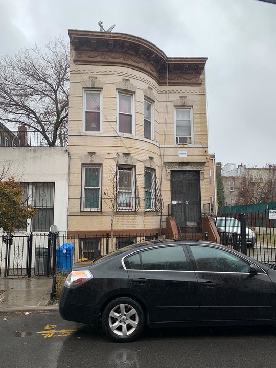 1251 Decatur St in Brooklyn, NY - Building Photo