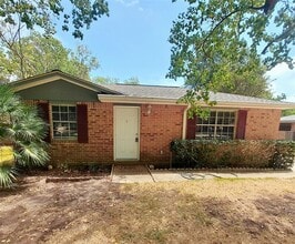 4821 Geraldine St in Seabrook, TX - Building Photo - Building Photo