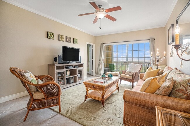 7000 Seawall Blvd, Unit 1011 in Galveston, TX - Foto de edificio - Building Photo