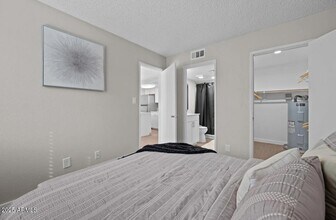4620 W McDowell Rd, Unit 2-1 in Phoenix, AZ - Building Photo - Building Photo