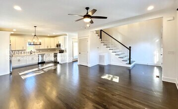 174 Lynda Cir in Chattanooga, TN - Building Photo - Building Photo