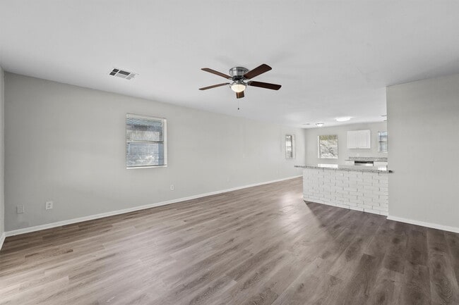 property at 455 Longstreet Rd