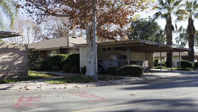 Coventry Square Apartment Homes in Upland, CA - Building Photo - Building Photo