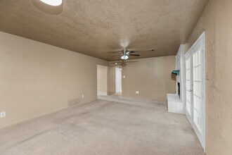 4708 NW Cheryl Blvd in Lawton, OK - Building Photo - Building Photo