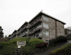 Fountain Court Apartments in Seattle, WA - Building Photo - Building Photo