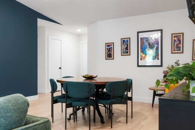 7507 Bender Dr in Austin, TX - Building Photo - Building Photo