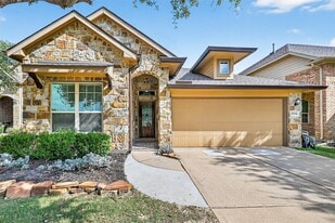 19334 N Cottonwood Green Ln in Cypress, TX - Building Photo