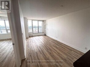 1060 Sheppard Ave W in Toronto, ON - Building Photo - Building Photo