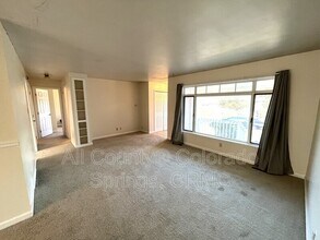 1217 Cumberland St in Colorado Springs, CO - Building Photo - Building Photo