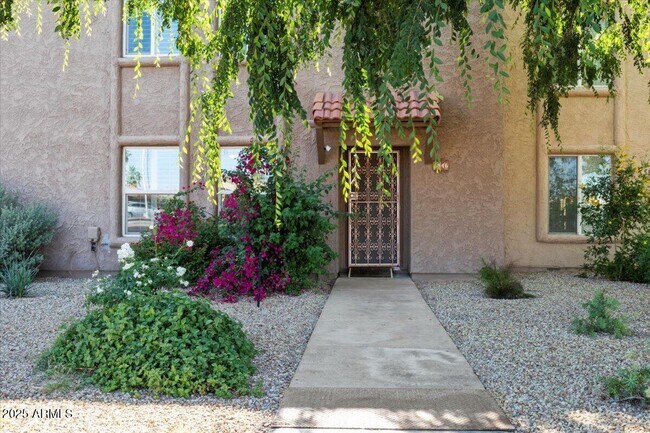 5846 N Granite Reef Rd in Scottsdale, AZ - Building Photo - Building Photo