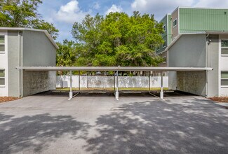 Oak Park Apartments in Pinellas Park, FL - Foto de edificio - Building Photo
