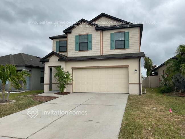 property at 4652 Lindever Ln