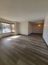 1207 Greenbriar Ct in Norman, OK - Building Photo - Building Photo