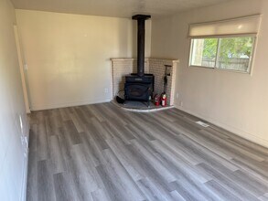 1758 Myers Ln in Riverton, UT - Building Photo - Building Photo