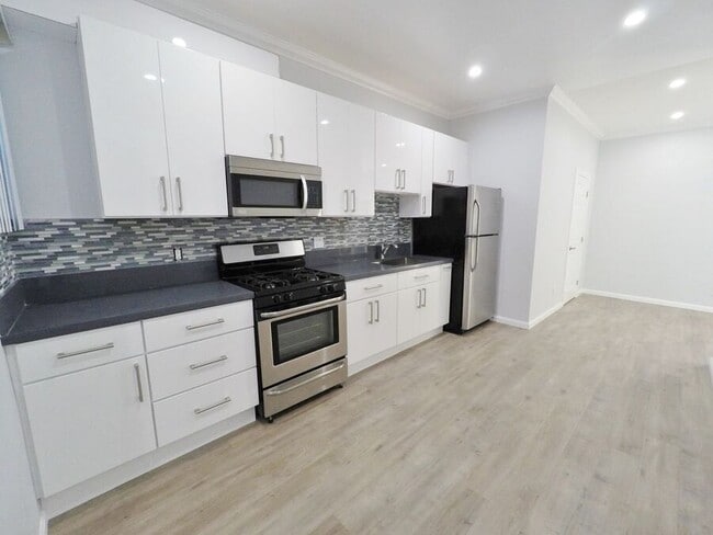 property at 602 22nd St
