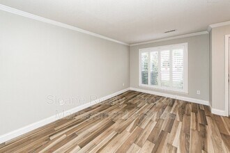 252 Howle Ave in Charleston, SC - Foto de edificio - Building Photo