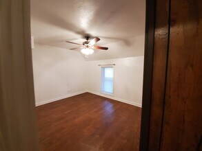 4024 Niles Rd, Unit Main Level in St. Joseph, MI - Building Photo - Building Photo