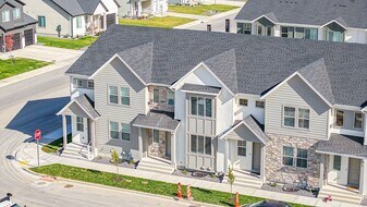 7 S Moonlit Rd in Mapleton, UT - Building Photo