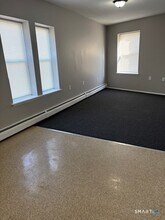 344 Washington Ave in Waterbury, CT - Foto de edificio - Building Photo