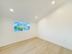 4461 Farquhar Ave in Los Alamitos, CA - Foto de edificio - Building Photo