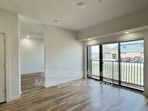 1641 Midtown Pl in Midwest City, OK - Foto de edificio - Building Photo