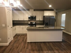 3417 W Antler Ave in Redmond, OR - Building Photo - Building Photo