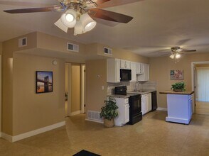 4126 S La Corta Dr in Tempe, AZ - Building Photo - Building Photo