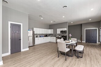 Garden View Terrace in Nashville, TN - Building Photo - Building Photo