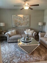 31811 Sun Kettle Lp in Wesley Chapel, FL - Building Photo - Building Photo