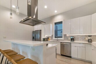 3737 Bienville St in New Orleans, LA - Building Photo - Building Photo