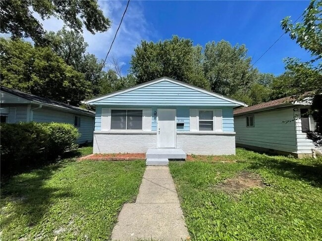 property at 3128 E Minnesota St